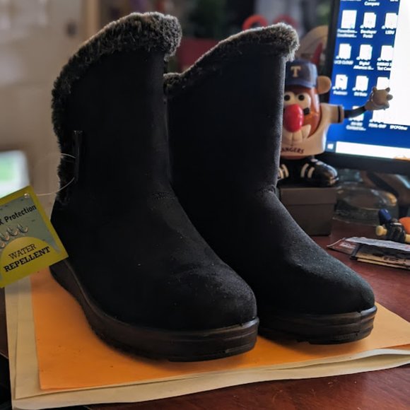 PATRIZIA BY SPRING STEP BRAND NEW - Picture 2 of 7